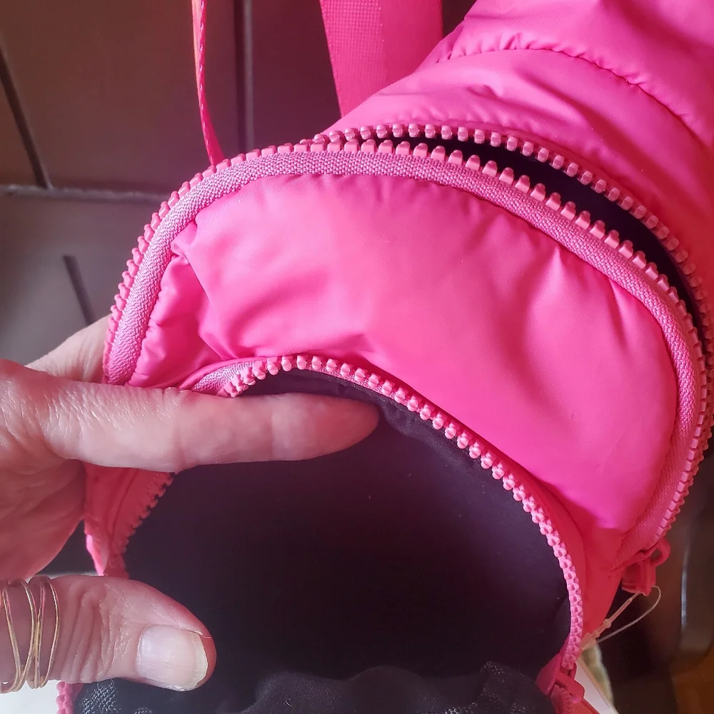 NWT Wildfox Bag 78 retail - Picture 5 of 6